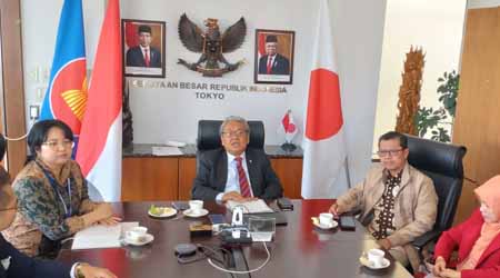 スバン県副知事と浜連CEOによる日本での浜連の技能実習生の視察
